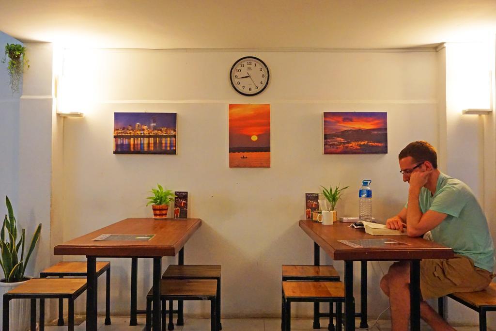 Maya Papaya Cafe & Hostel（One Stop） Πνομ Πενχ Εξωτερικό φωτογραφία